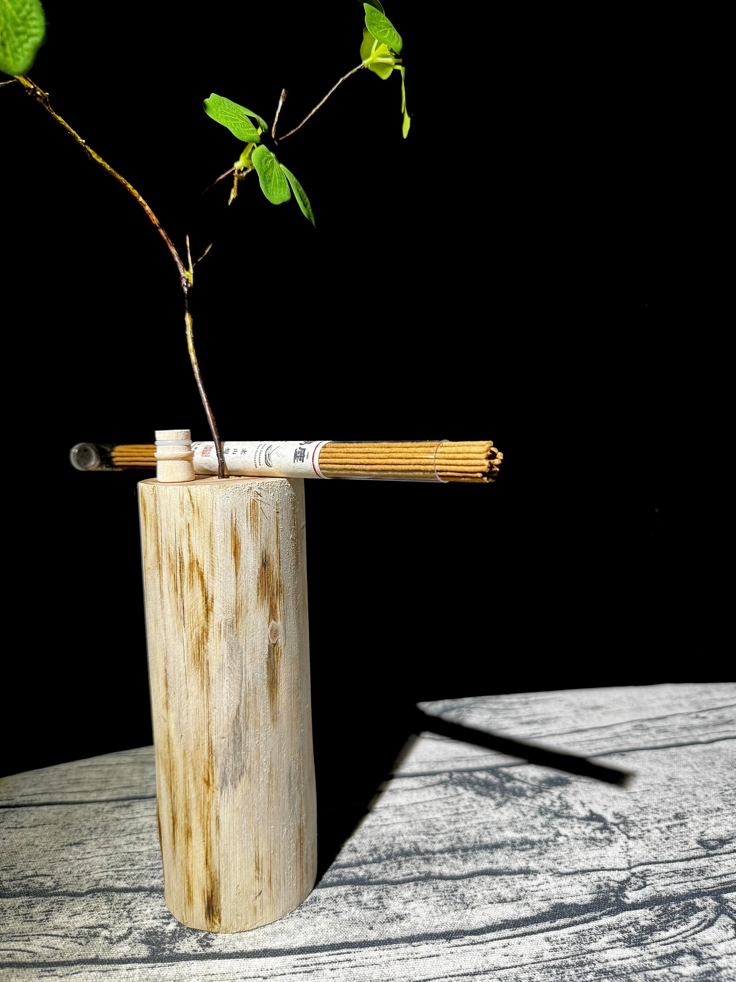 Laoshan Sandalwood Incense | Classic Ritual Calm | Handcrafted | Yichen Incense