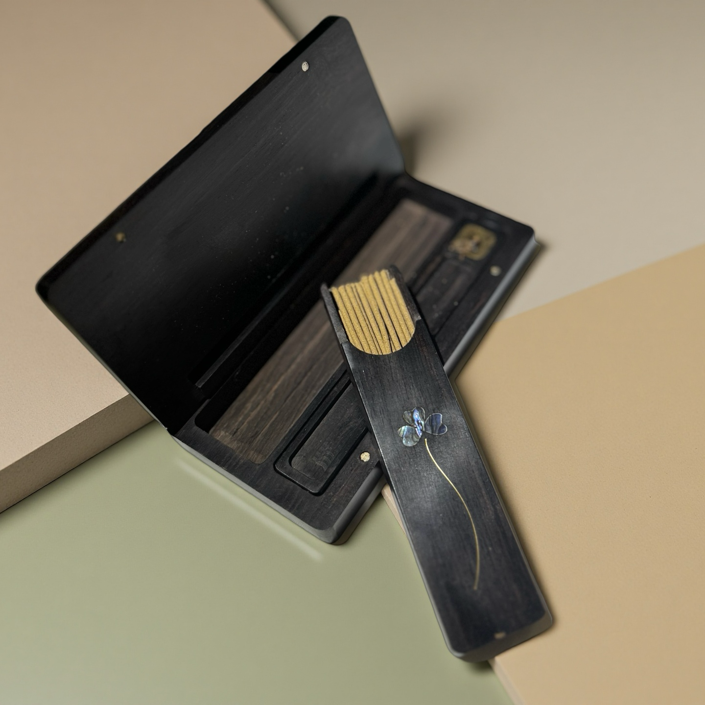 Handcrafted Ebony Incense Box – Luxury Gift Set, Travel & Home Aromatherapy