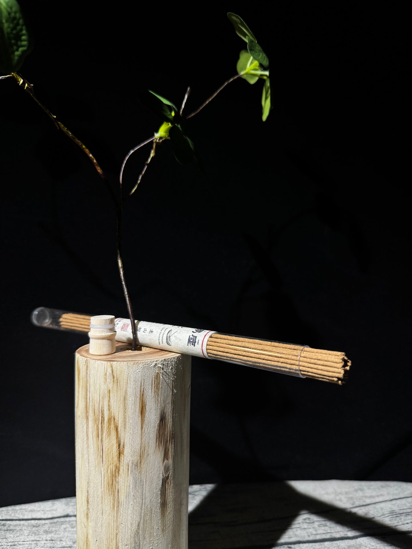 Laoshan Sandalwood Incense | Classic Ritual Calm | Handcrafted | Yichen Incense