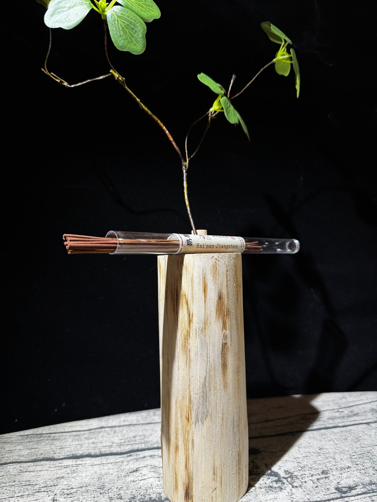 Hainan Jiangzhen Incense – Deeply Resinous & Sacred | Yichen