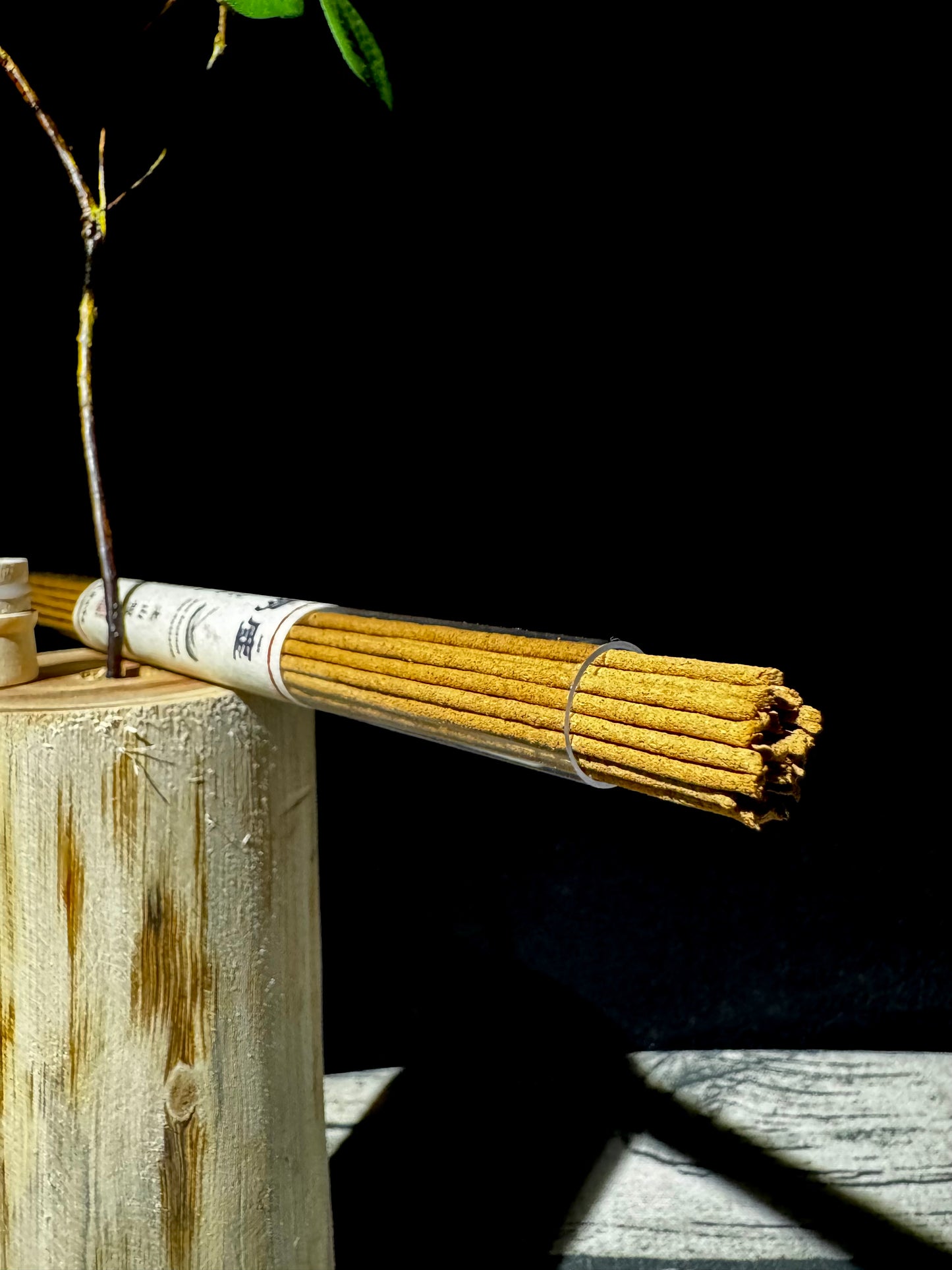 Laoshan Sandalwood Incense | Classic Ritual Calm | Handcrafted | Yichen Incense